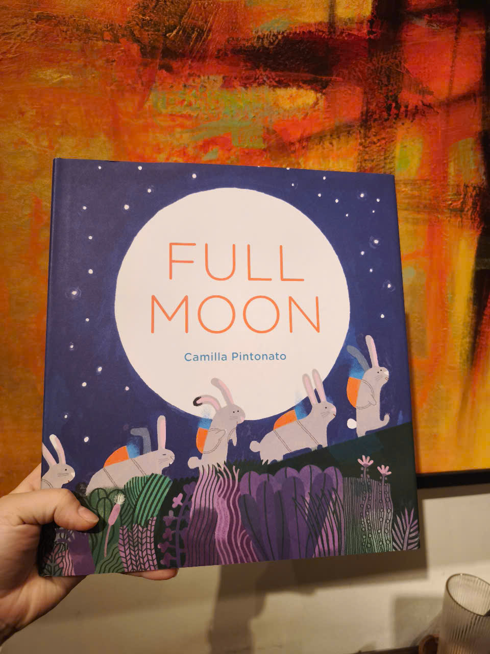 Sách - Full Moon by Camilla Pintonato - Picture Books / Childrens in English