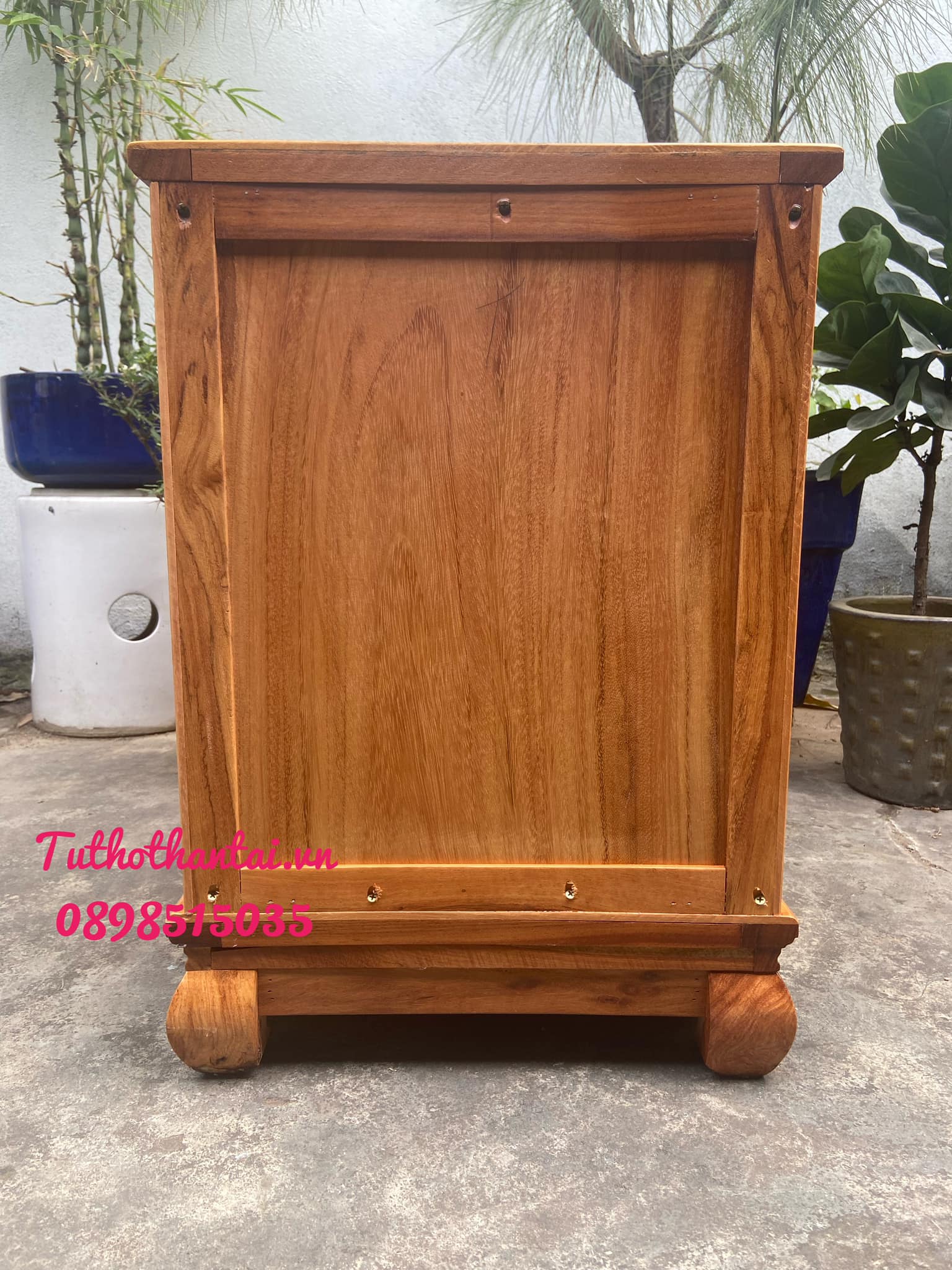 Bàn thờ thần tài ông địa gỗ Gõ Đỏ cột Tròn trơn