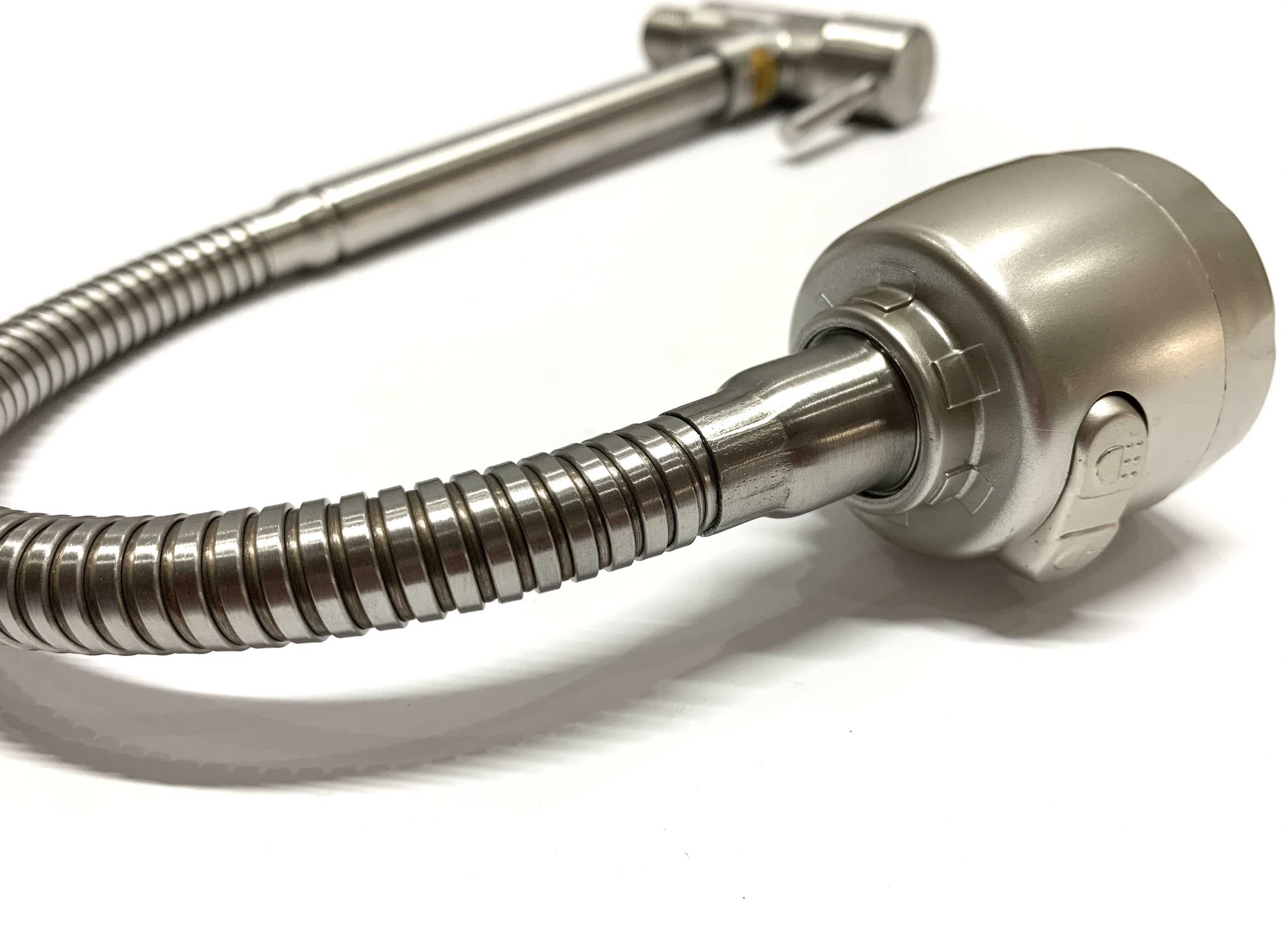Vòi rửa chén lạnh âm tường Inox SUS 304, cần lò xo mềm