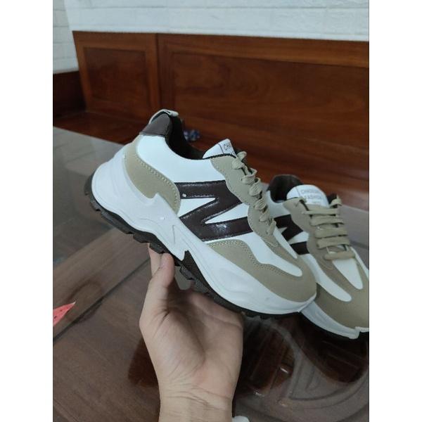 Giày thể thao tăng chiều cao thời trang