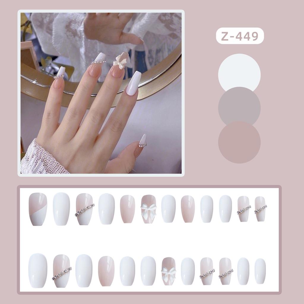 Set 24 Móng Tay Giả Trang Trí Nghệ Thuật