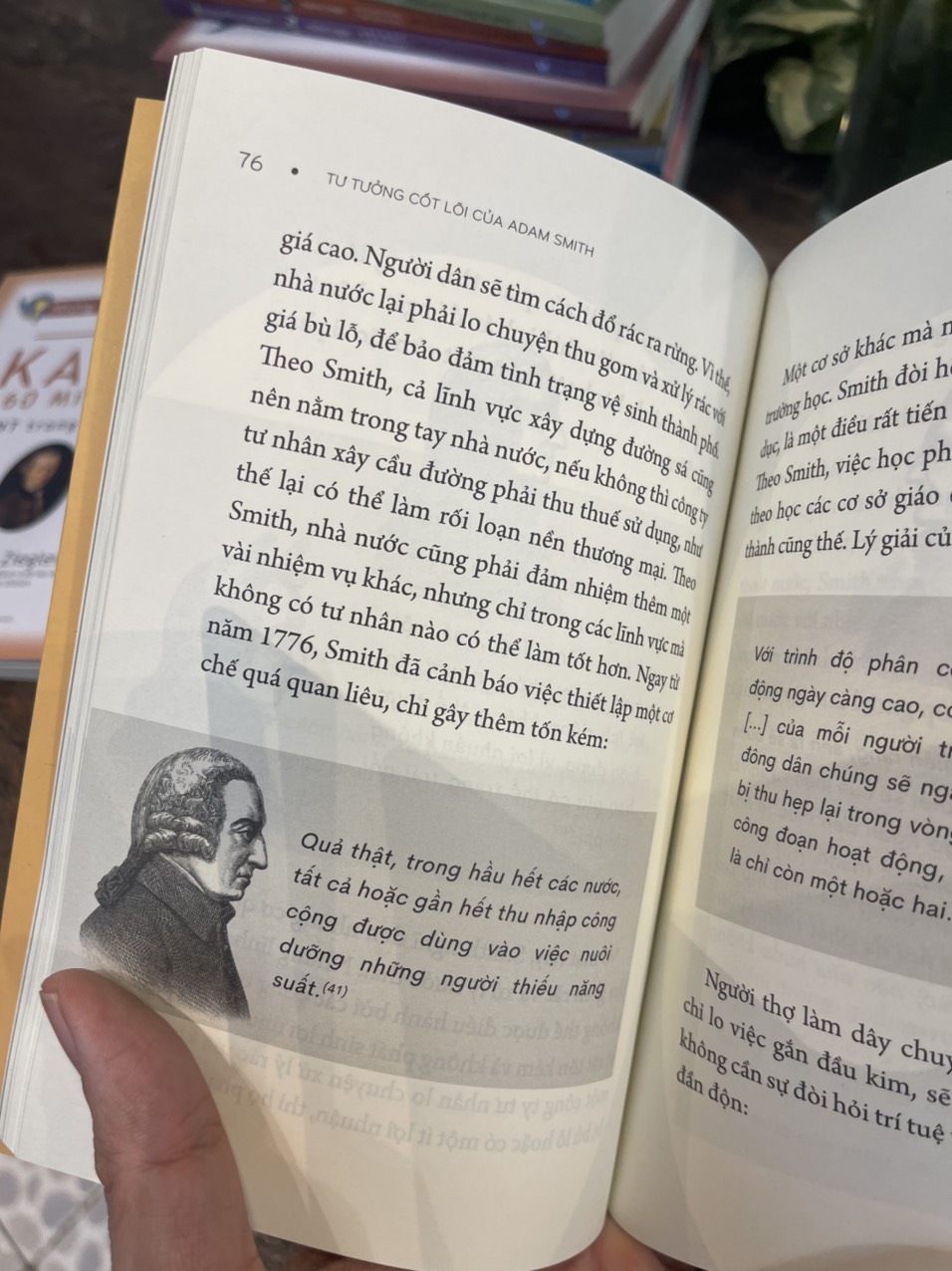 NHỮNG NHÀ TƯ TƯỞNG LỚN: ADAM SMITH Trong 60 Phút – Walther Ziegler – Văn Lang – NXB Hồng Đức (Bìa mềm)