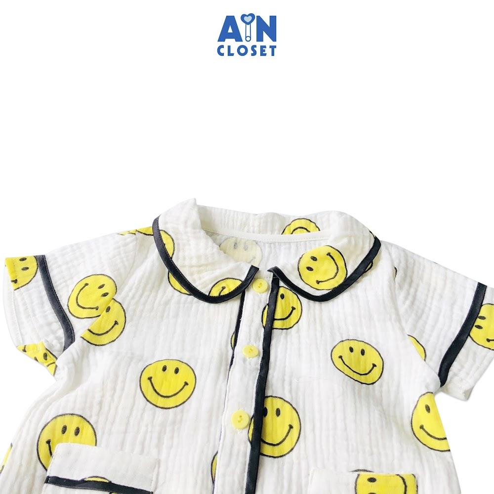 Bộ quần dài áo tay ngắn unisex họa tiết Mặt cười viền đen xô muslin - AICDBTTLIZY5 - AIN Closet