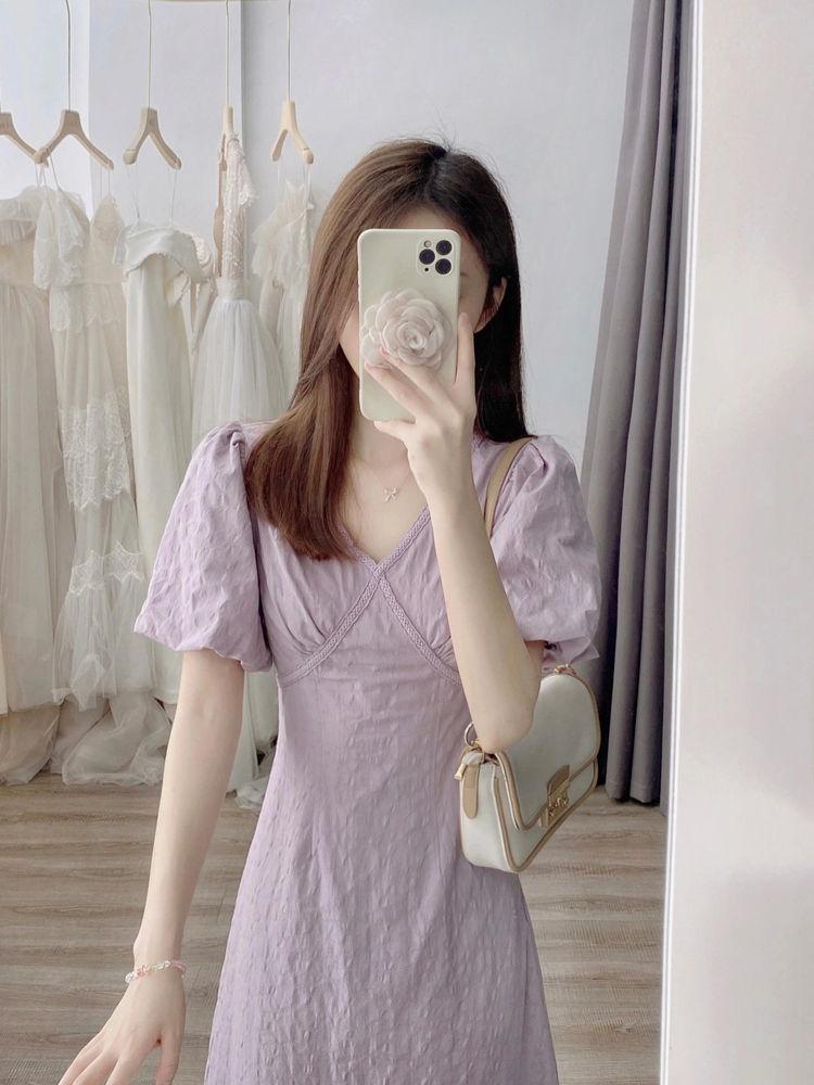 DONGSHOP Váy dài cổ chữ V màu trắng dịu dàng kiểu Pháp, váy dài cổ chữ V màu tím, con cái Hạ Độc đáo, thắt lưng, tay áo bong bóng, váy liền áo.