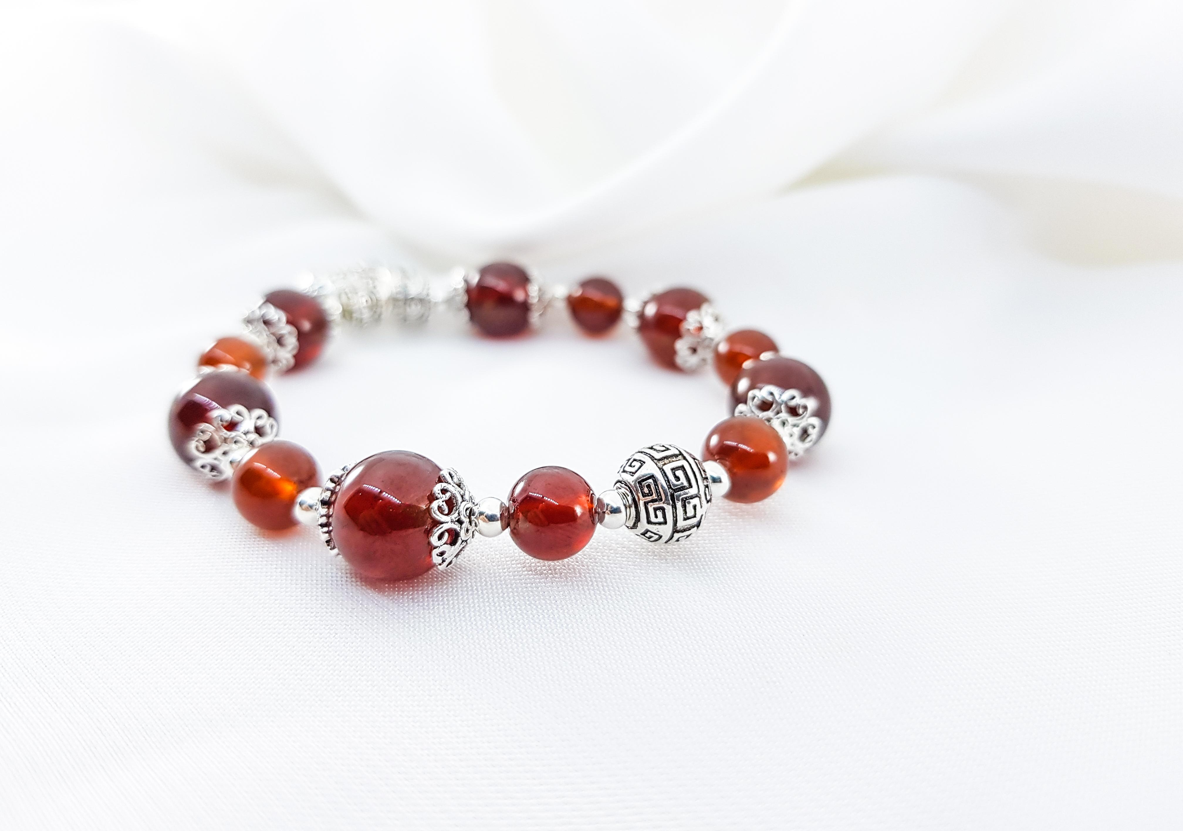 Vòng Tay Mệnh Hỏa, Thổ Đá Garnet Mix Charm Con Voi