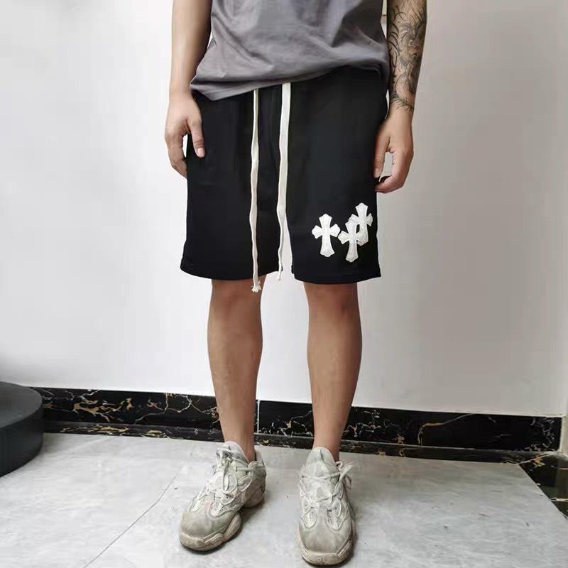 Quần short nam nữ thêu họa tiết thánh giá trẻ trung phong cách,quần đùi nam nữ Miuzi DT100