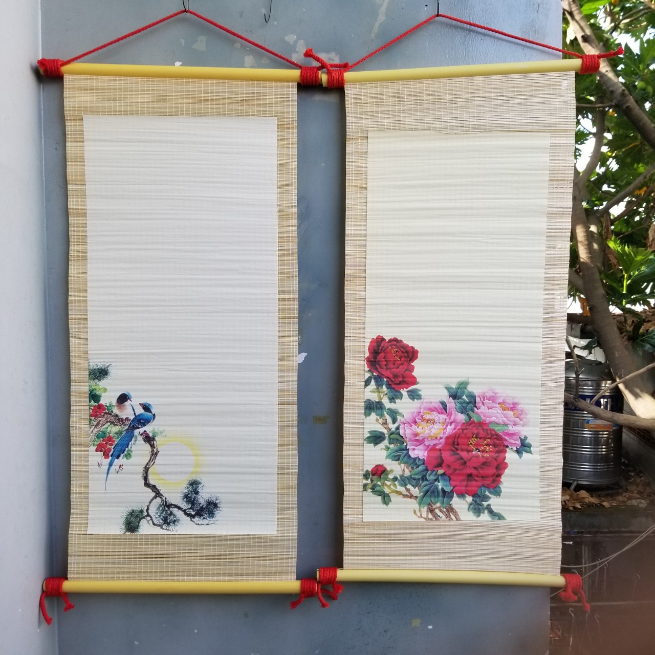 Bộ 4 mành tre viết thư pháp kích thước 30cm x 70cm. Nghiêng giấy bút mực viết thư pháp