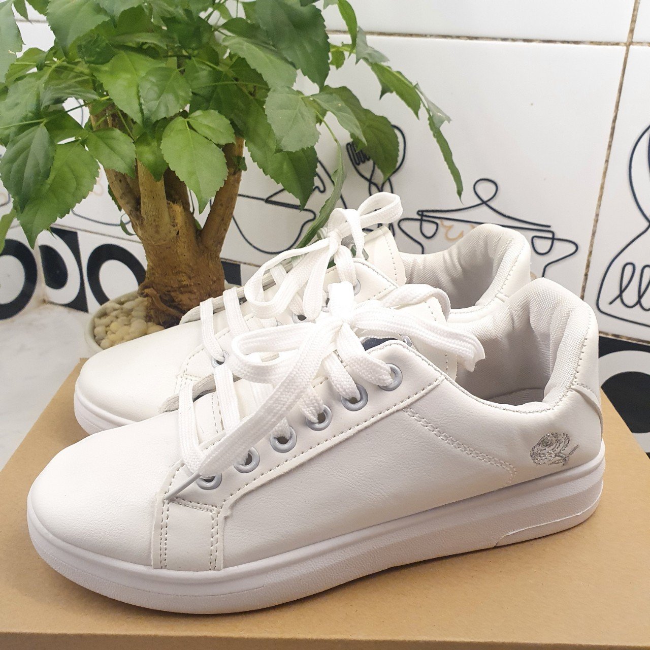 Giày thể thao sneaker nữ phong cách hàn quốc, màu trắng đế cao HMS-HC88