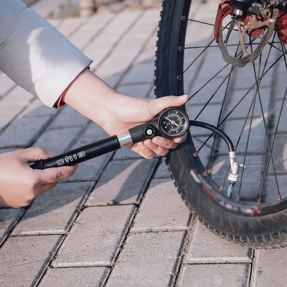 Máy Bơm Không Khí Di Động Áp Suất Cao Với Schrader & Đồng Hồ Đo Van Presta Mtb 120Psi Giyo