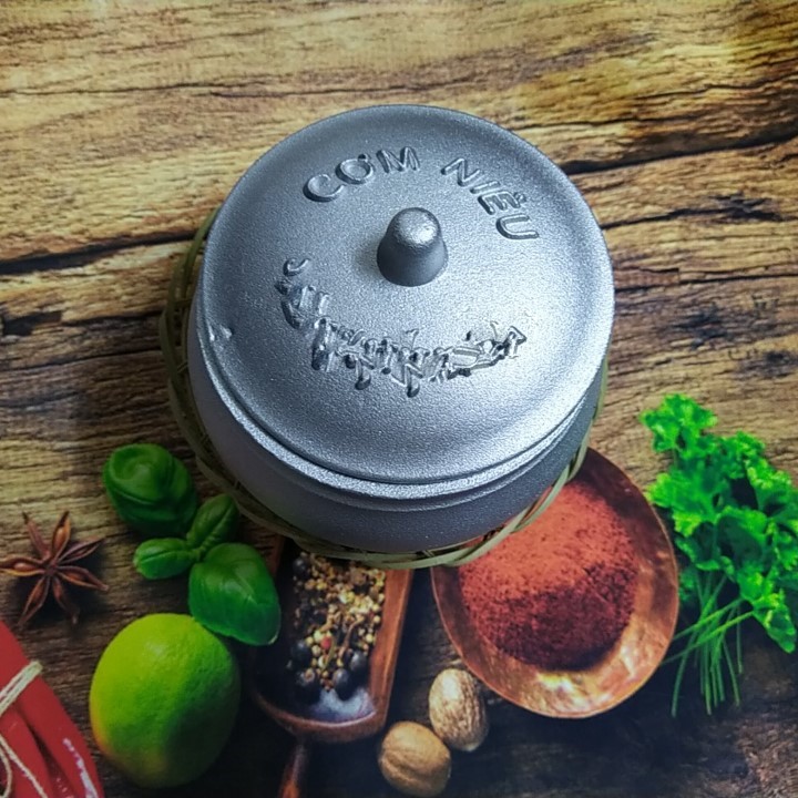 Nồi Cơm Niêu GANG ĐÚC NGUYÊN KHỐI. Dụng cụ nhà bếp nấu tạo cơm cháy đều giòn rụm. Phù hợp dùng gia đình, quán ăn, nhà hàng