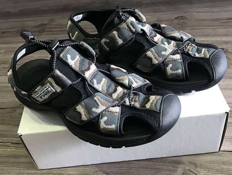 Giày Sandal Rova Nam Bít Mũi Dã Ngoại Du lịch trekking RV626