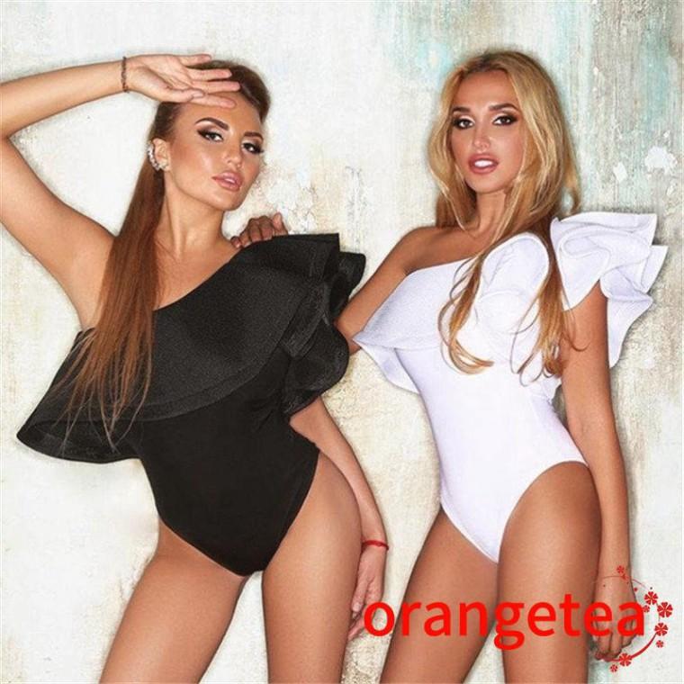 Bikini lệch vai nâng ngực gợi cảm