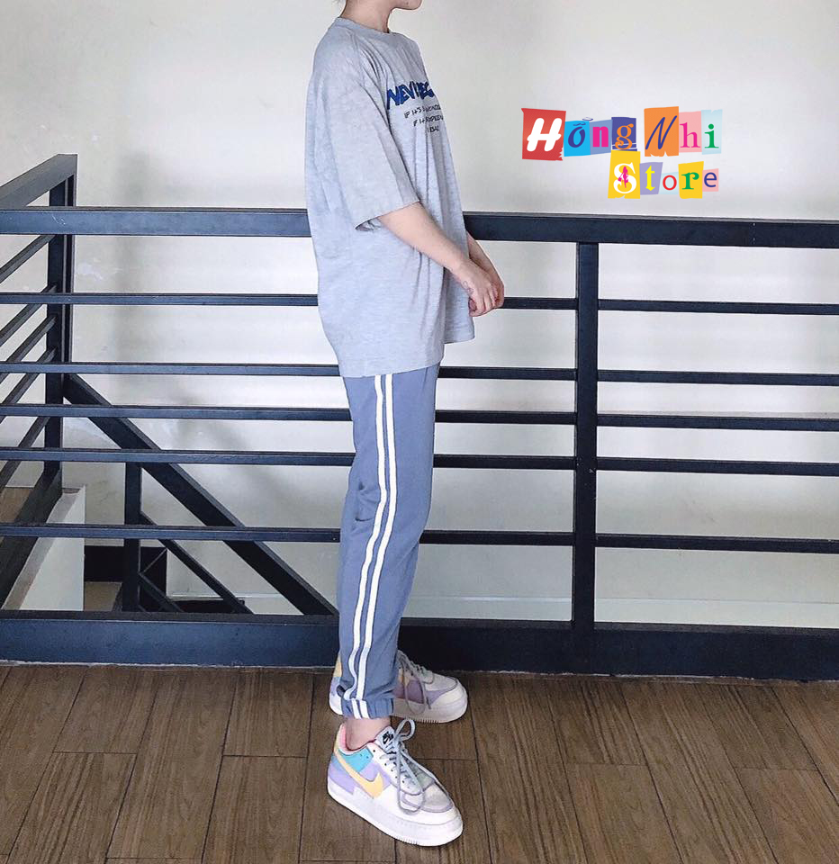 Quần Jogger Line Unisex Lưng Thun 2 Sọc Bo Lai Dáng Rộng Màu Xám - MM - M