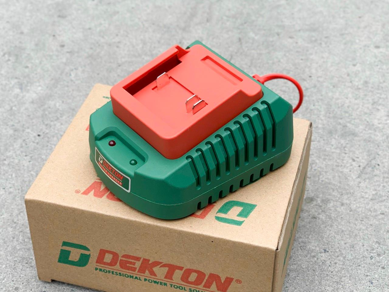 Đế Sạc Pin Dekton 21V, 2.5A Dekton M21 - S25 - Hàng Chính Hãng