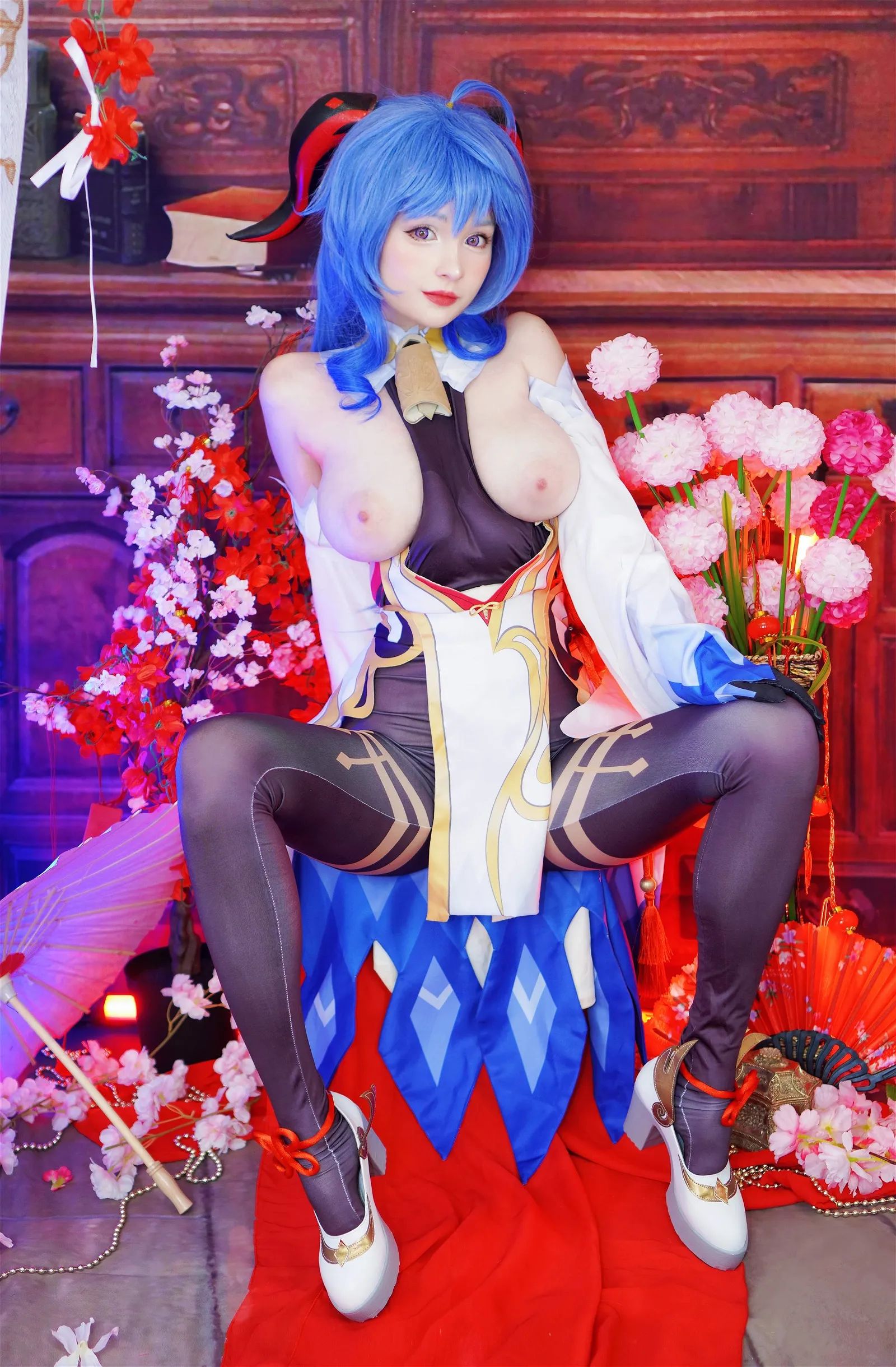 hình cosplay chapter 39 42