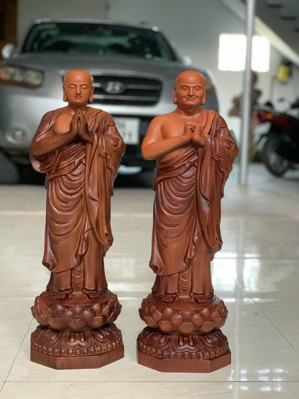 Tượng phật a nan _ca diếp bằng gỗ hương đá tô làm mầu giả cổ kt cao 60×17×18cm