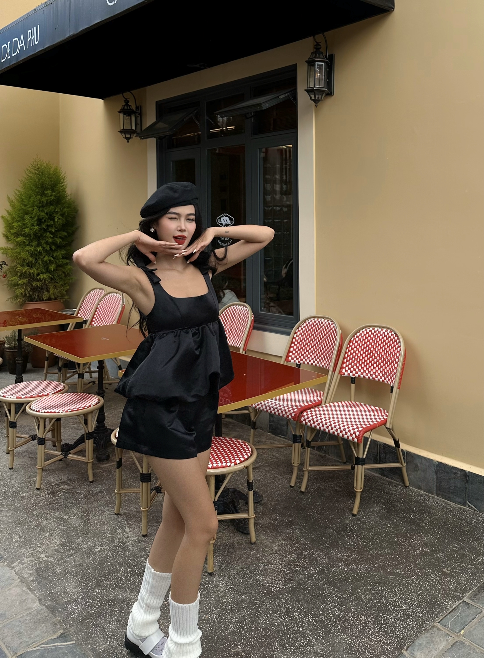 DOTTIE - Áo kiểu dáng bí đính nơ - T0848