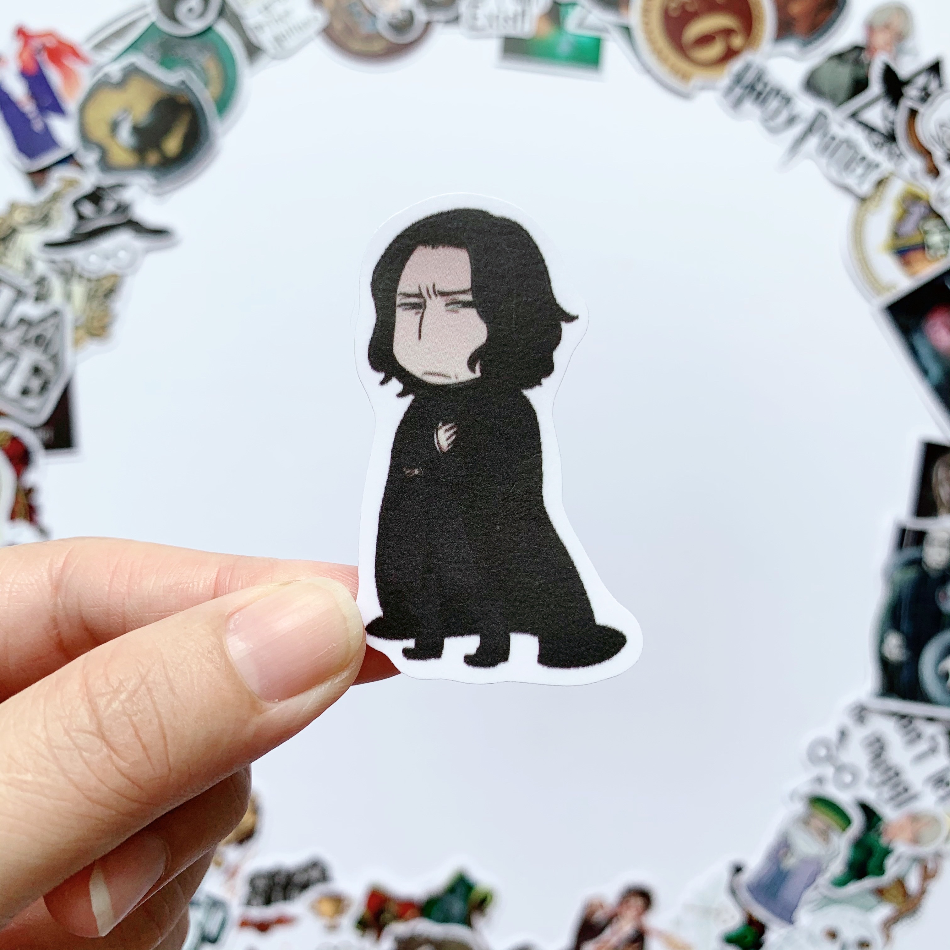 Sticker Harry Potter - Chất Liệu PVC Chất Lượng Cao Chống Nước - Kích Thước 4-8cm