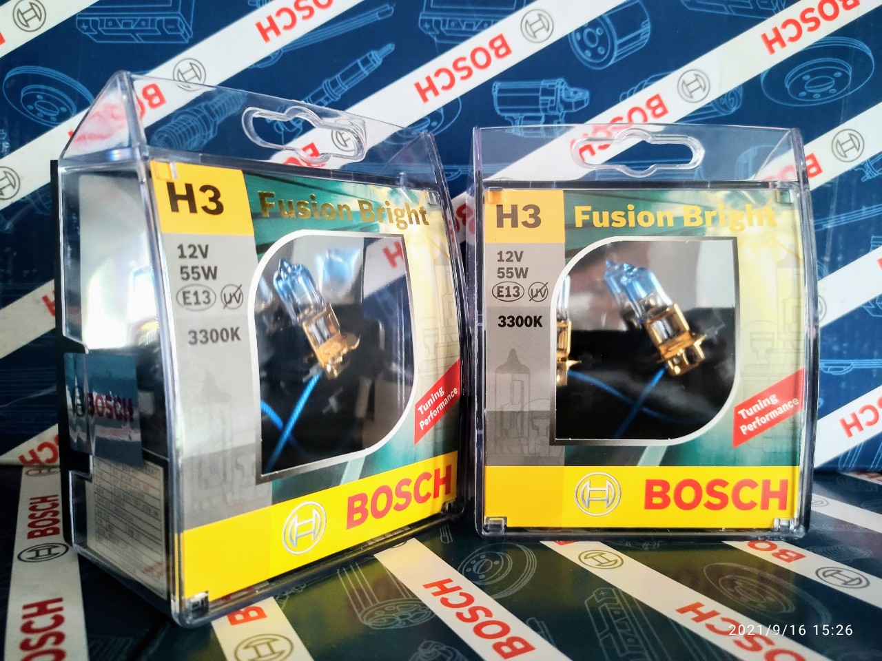 Bóng Đèn Tăng Sáng Bosch H3 12V 55W Fusion Bright 3300K (Hộp 2 Bóng)