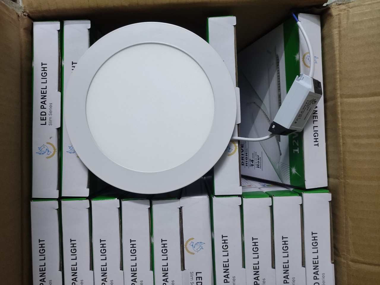 Đèn âm trần 12W siêu sáng đủ công suất ánh sáng trắng siêu mỏng