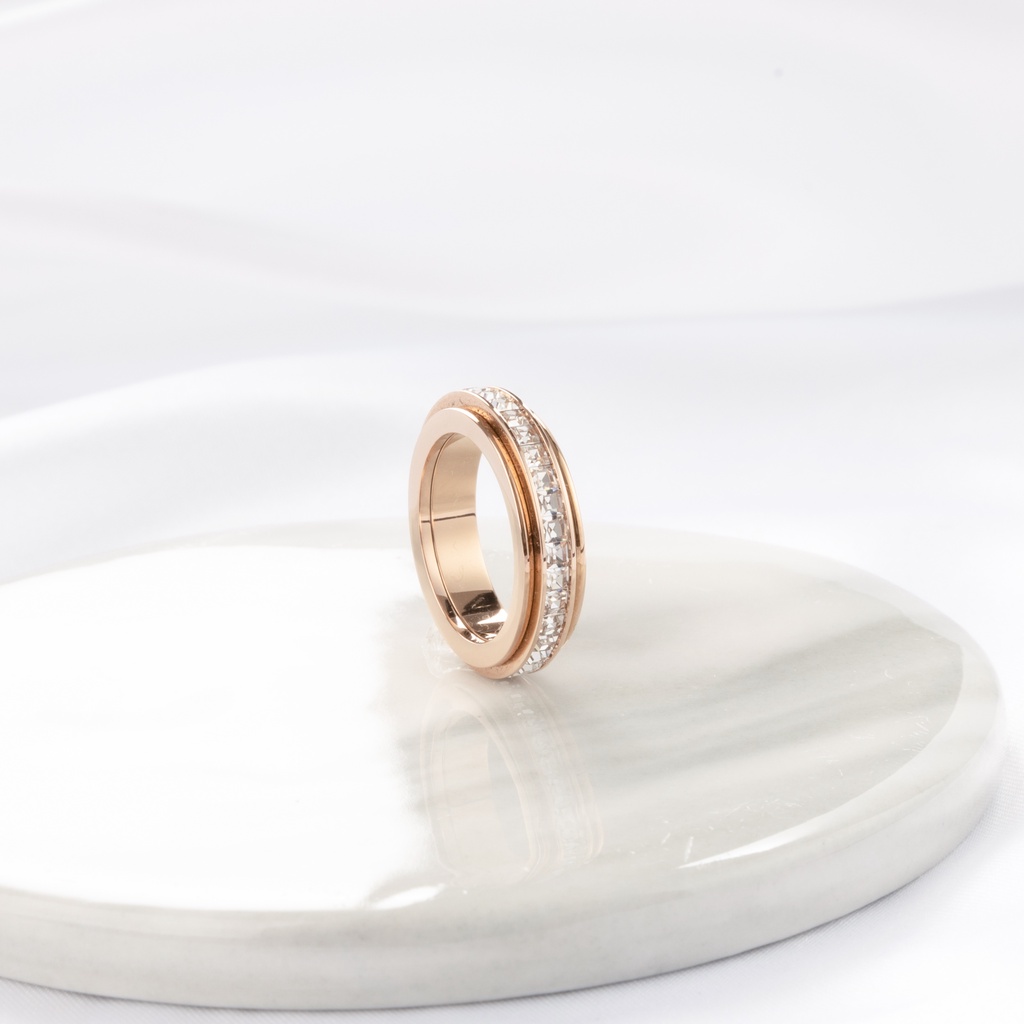 Nhẫn CDE Possession Ring Rose Gold CDE8002