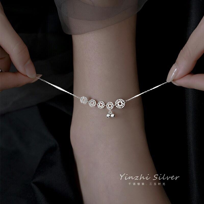 Lắc chân bạc charm tròn