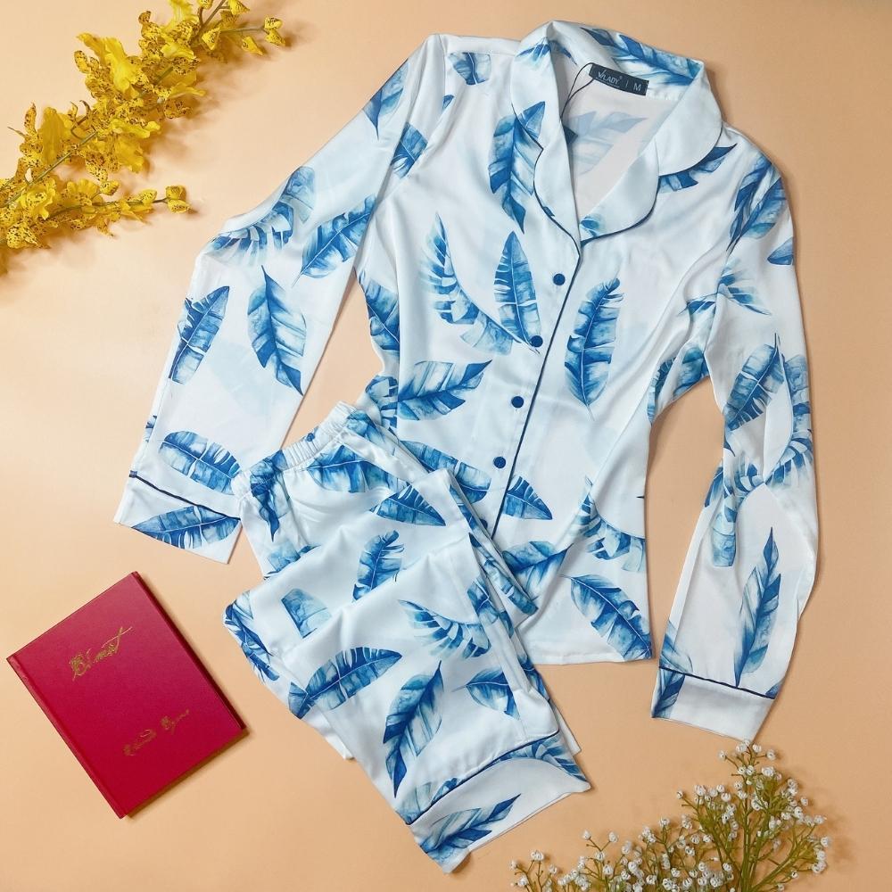 Hình ảnh Đồ bộ pyjama nữ, đồ mặc nhà VILADY - B115 kiểu tay dài quần dài họa tiết lá xanh, chất liệu lụa Pháp ( lụa latin) siêu mát