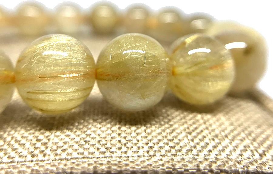 Vòng Thạch Anh Tóc Vàng 10 - 11mm