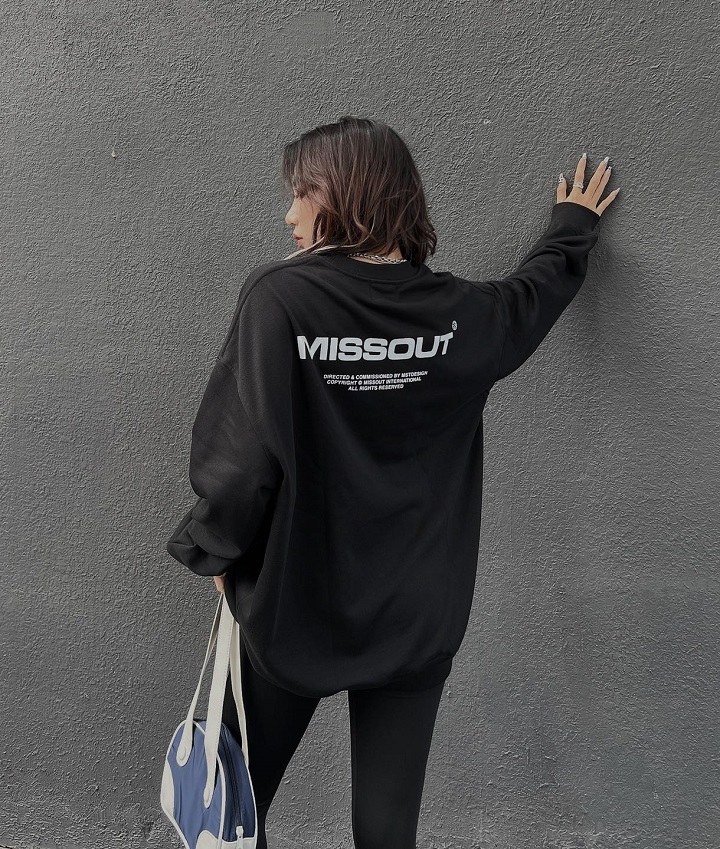 Áo sweater unisex Missout Áo Missout chất nỉ Bông, Sweater missouts basic unisex - Gin store