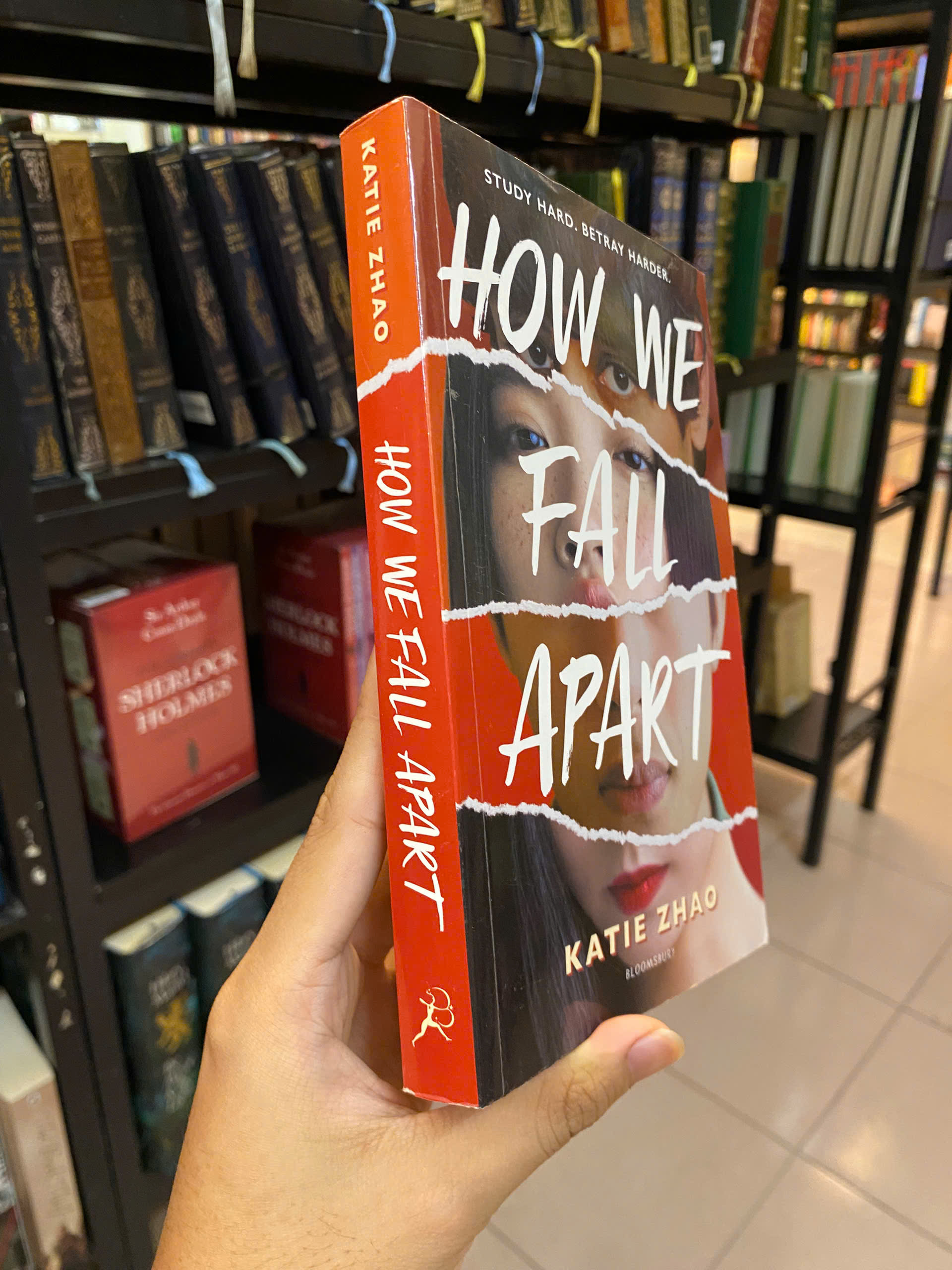Sách - How We Fall Apart by Katie Zhao | Young Adult Mystery / Thriller / Ngoại văn Nhập khẩu