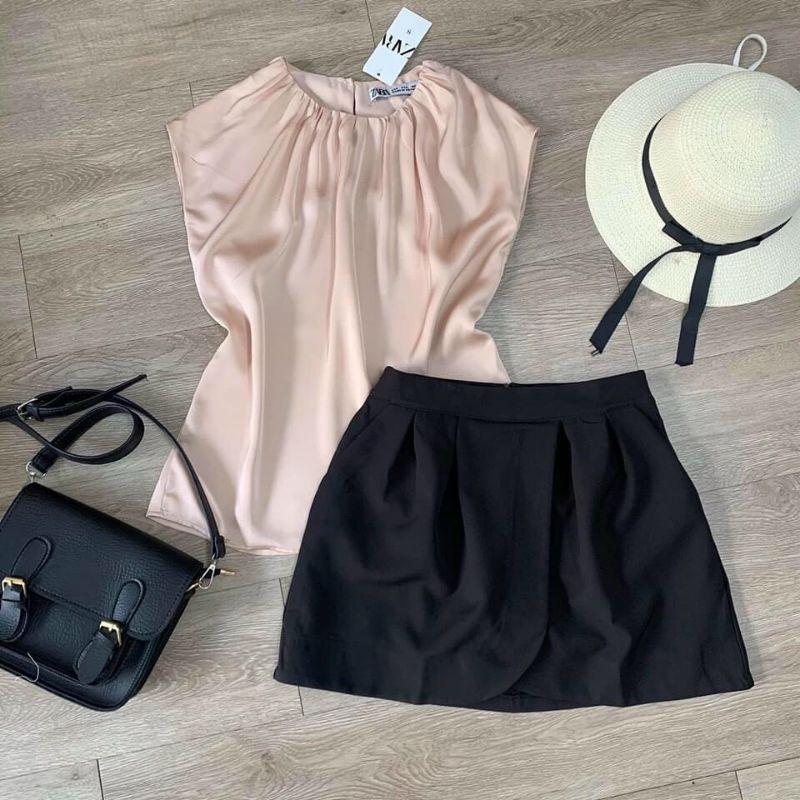 SET ÁO LỤA NUDE VÁY SHORT ĐEN