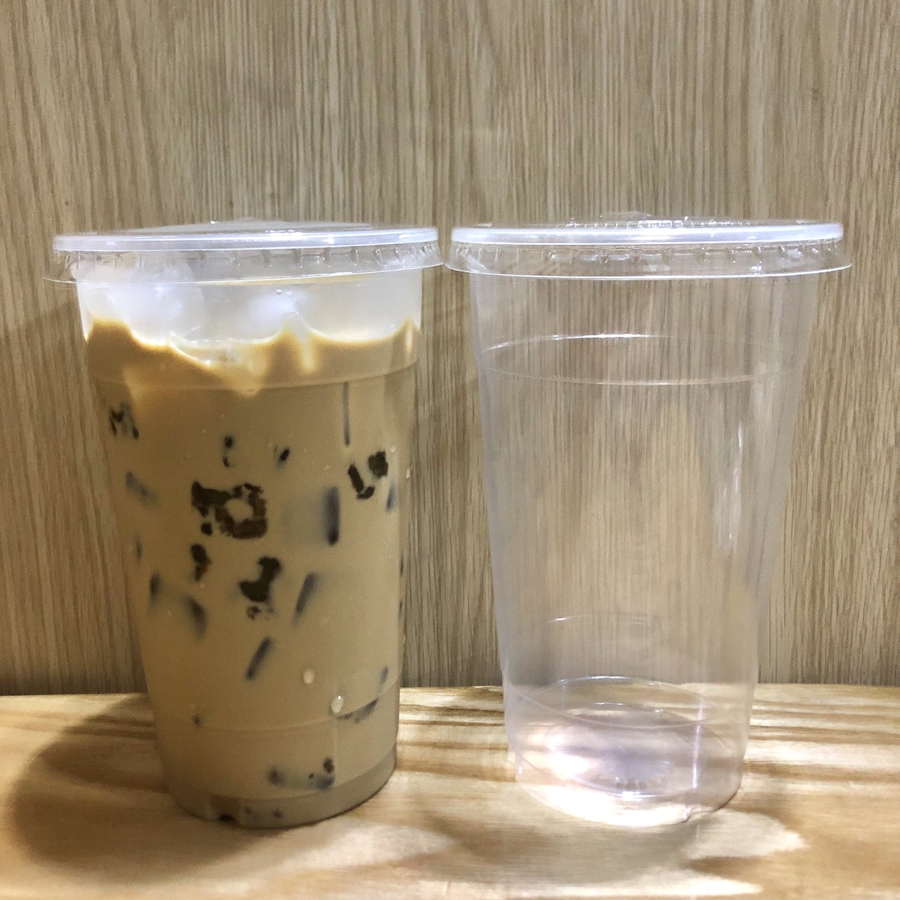 50 Ly Nhựa HỮU PHONG Cao Cấp 500ml, 700ml Kèm Nắp Bằng Dùng 1 Lần, An Toàn, Đựng Nước ép, Trà sữa