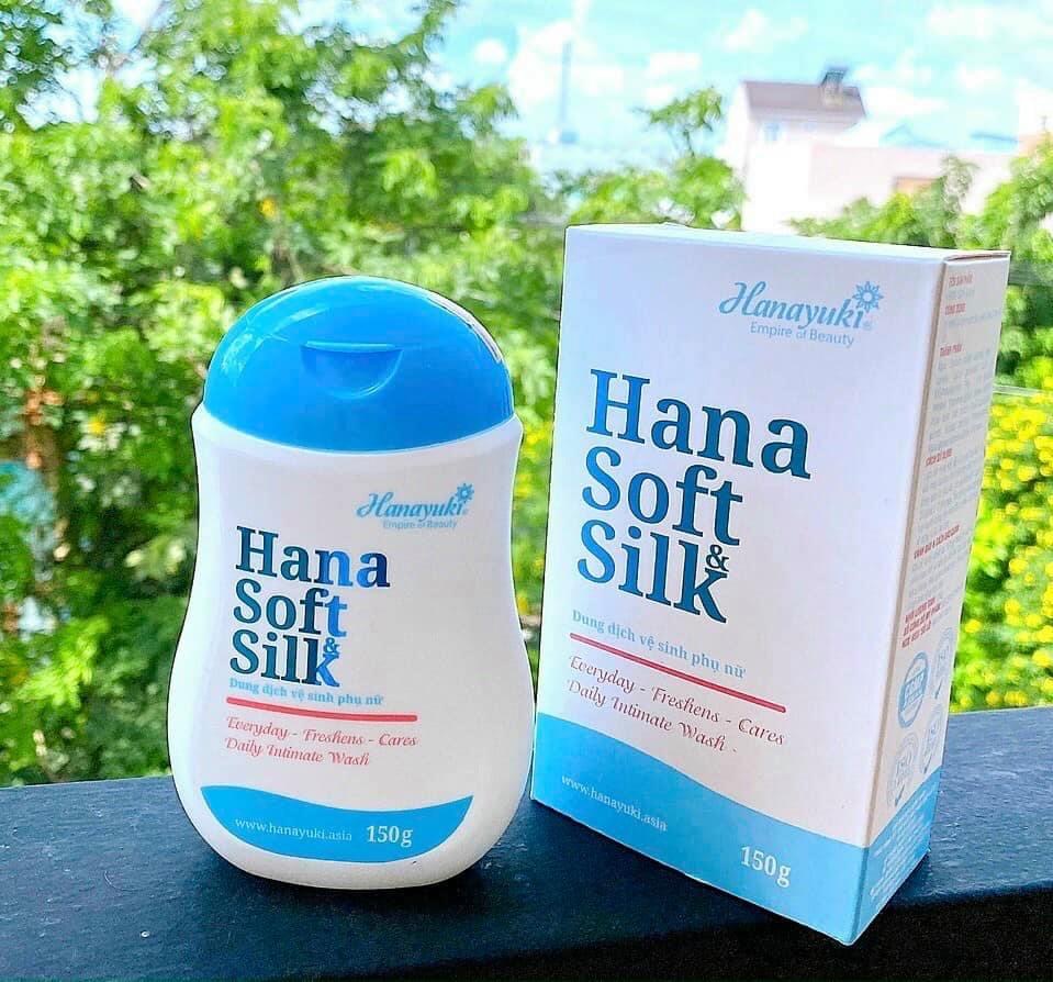 Dung dịch vệ sinh Hanayuki Hana Soft Silk phiên bản xanh (150g)