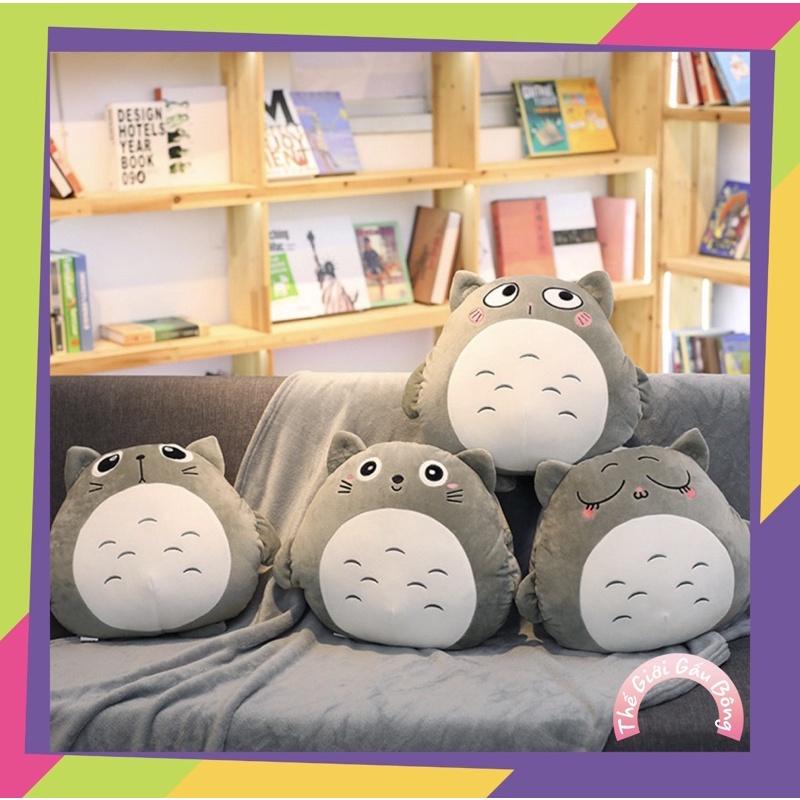 Bộ chăn gối kèm mền totoro 3in1