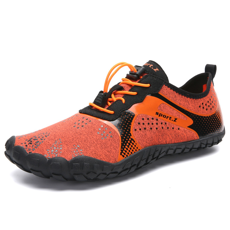 New couple water shoes swimming shoes outdoor sports shoes upstream shoes men and women leisure surfing shoes