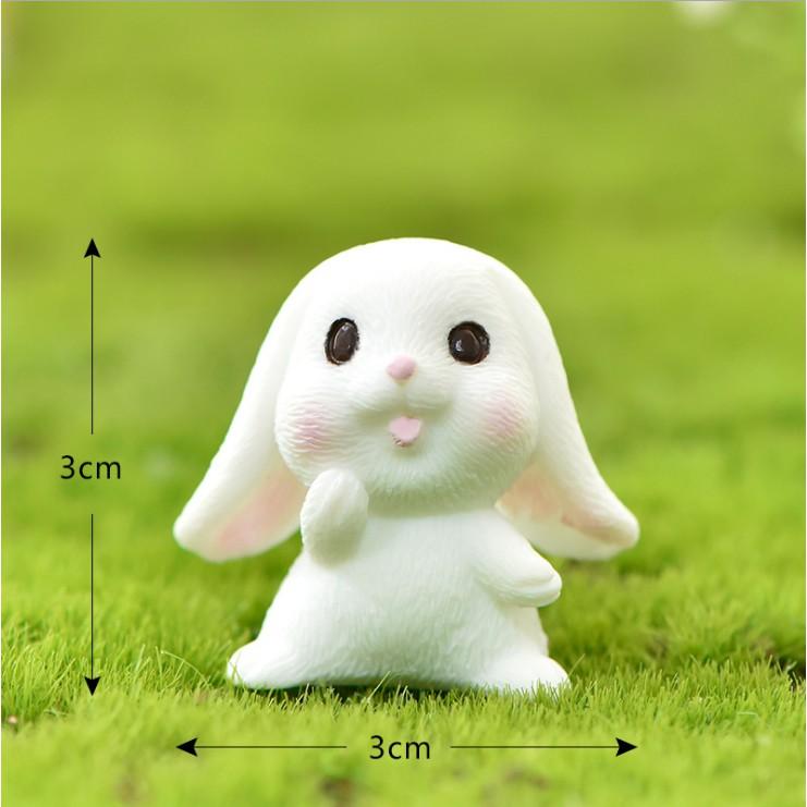 KHO-HN * Mô hình thỏ trắng thu hoạch cà rốt trang trí tiểu cảnh, terrarium, DIY