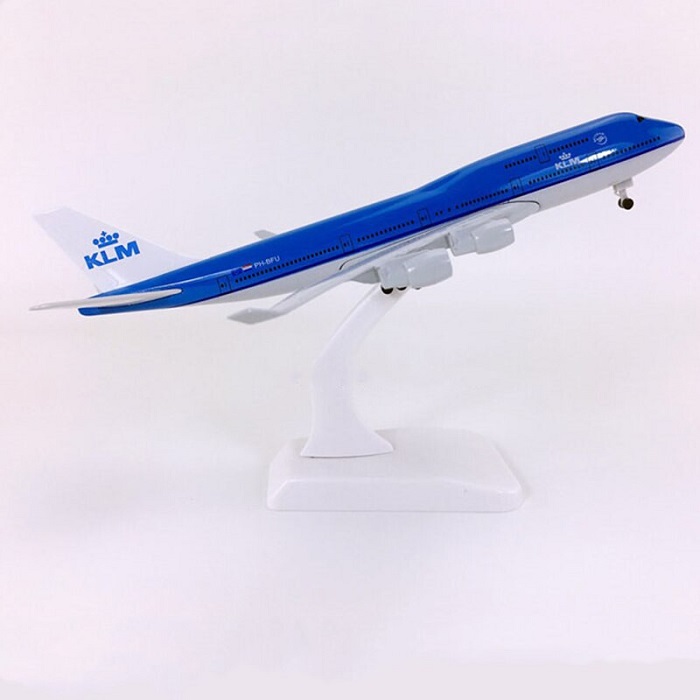 Mô hình máy bay tĩnh B747 KLM Hà Lan 20cm có bánh xe