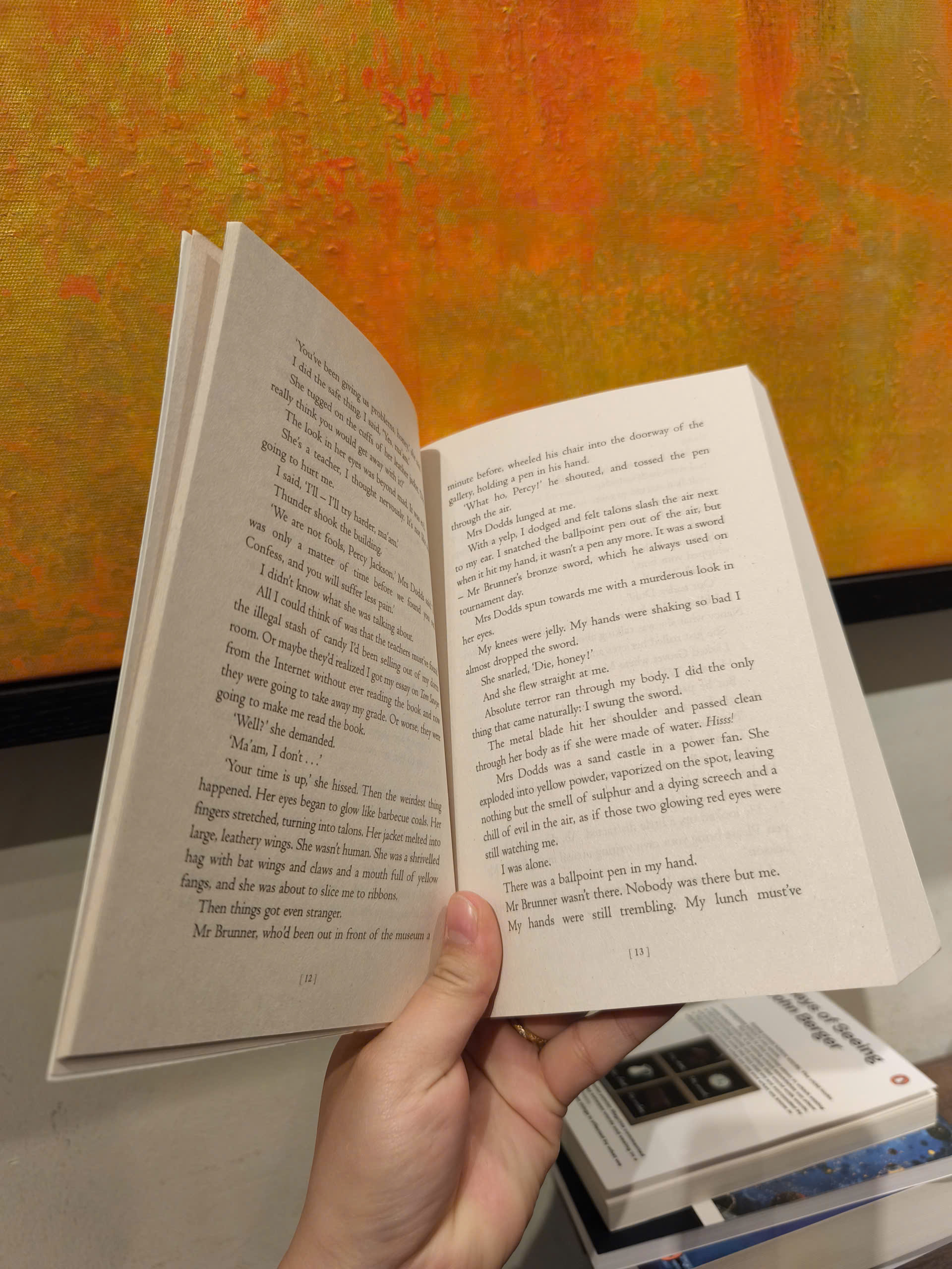 Sách - Percy Jackson and the Lightning Thief by Rick Riordan - Fantasy ,Young Adult