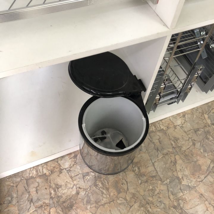 Thùng Rác Gắn Cánh Tủ Bếp Inox 304 Cao Cấp