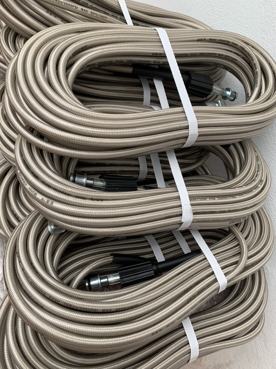 DÂY MÁY RỬA XE MINI GIA ĐÌNH