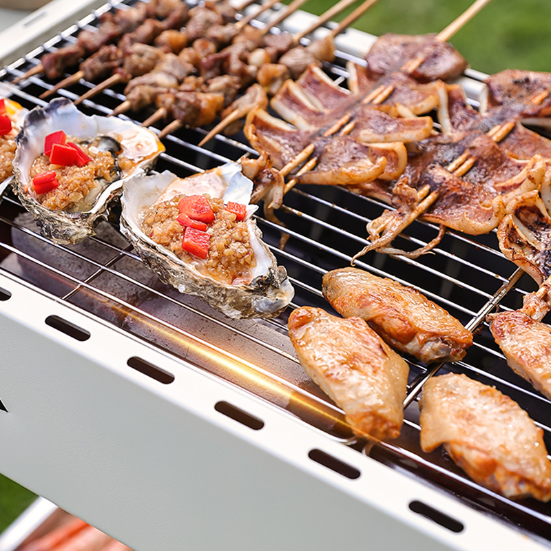 Bếp Nướng Than Hoa Không Khói Ngoài Trời BBQ Gấp Gọn Dễ Mang Theo Đi Dã Ngoại Tặng Kèm Bộ Phụ Kiện 2 Vỉ Nướng, 1 Vỉ Rán, 1 Hộp Đựng, 1 Kẹp