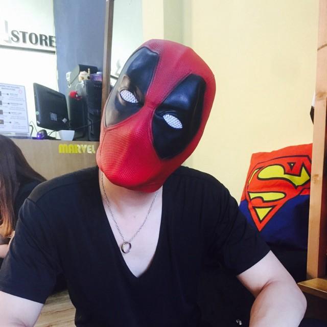 Mặt nạ deadpool cool ngầu-Mặt nạ hóa trang Deadpool cho các buổi tiệc kích thước 32x24cm Marvel