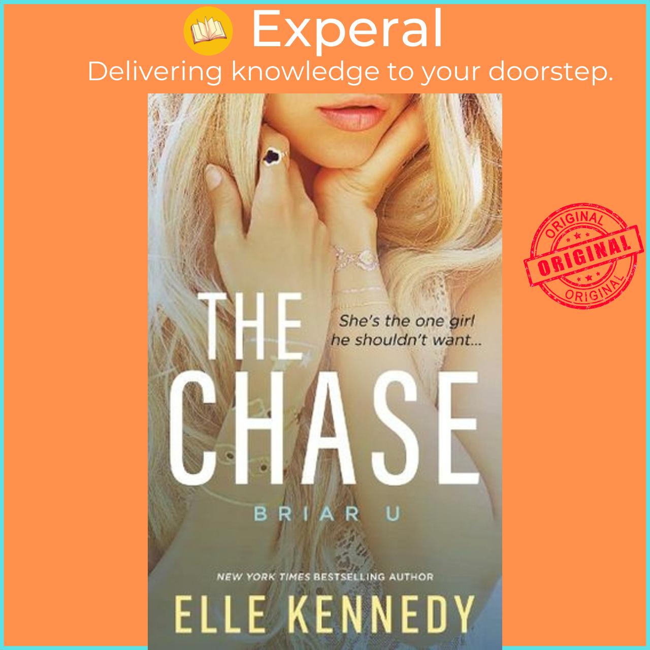 Sách - The Chase by Elle Kennedy (UK edition, paperback)
