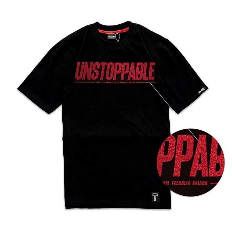 Áo Thun Unisex TeeHolic In Chữ Unstoppaple Nhũ Kim Tuyến THS - Màu Đen Trắng