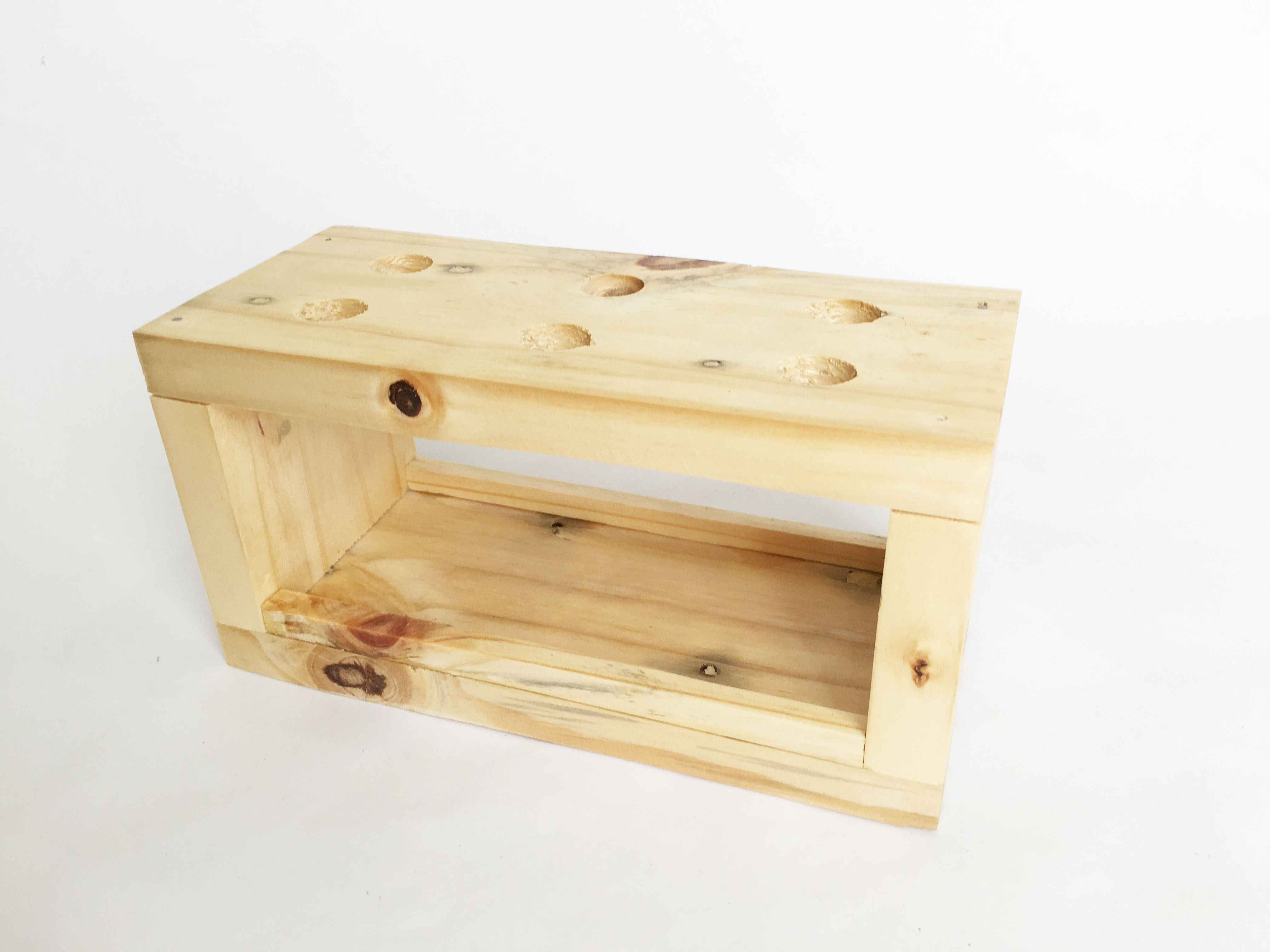 Hộp gỗ cắm cọ vẽ / bút viết / trang trí (19.5 x 8.5 x 9.5cm), 6 lỗ, màu gỗ tự nhiên CTC