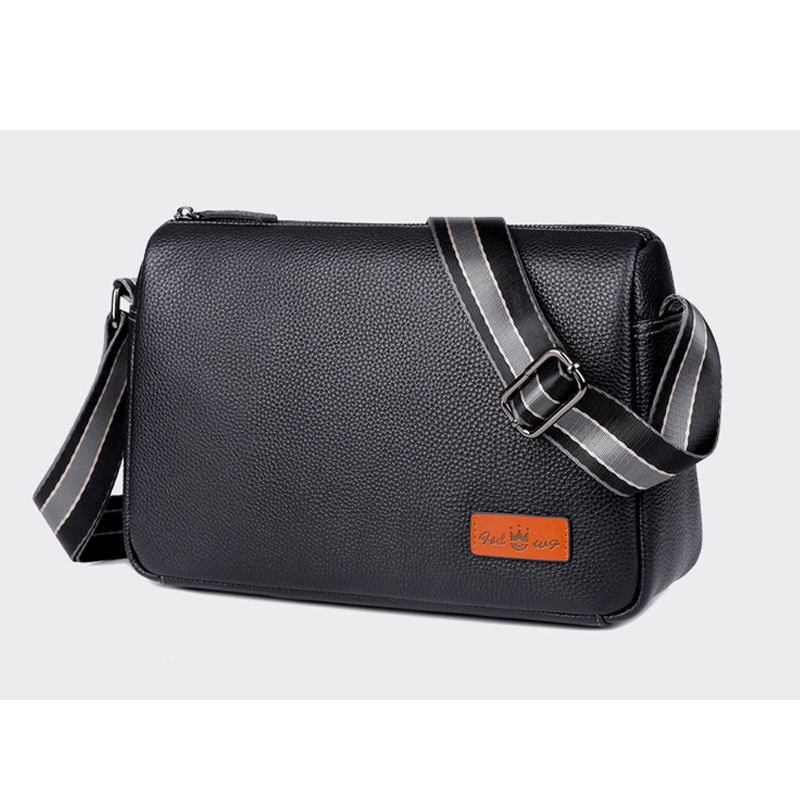 Túi đeo chéo nam DA BÒ THẬT - BEE GEE DCN9426