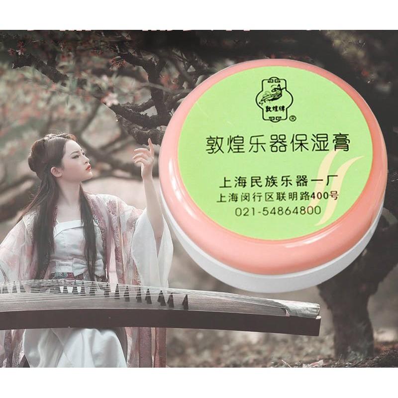 Sáp bôi dưỡng đàn hàng có sẵn
