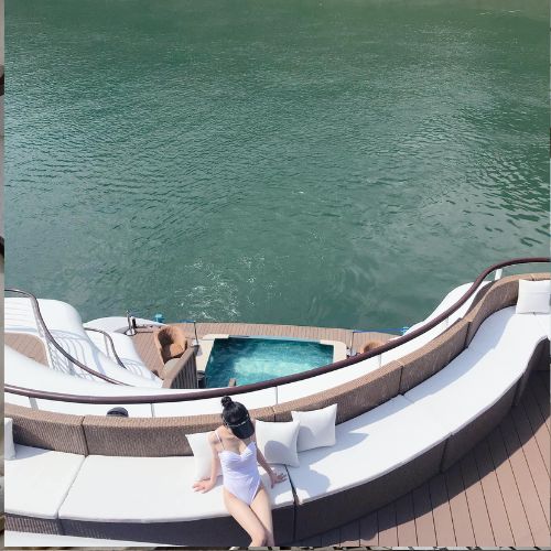 Khuyến Mại Cực Sốc Siêu Du Thuyền 5 Sao Capella Cruises Đẳng Cấp, Trải Nghiệm Chèo Thuyền Kayak Tại Vịnh Lan Hạ