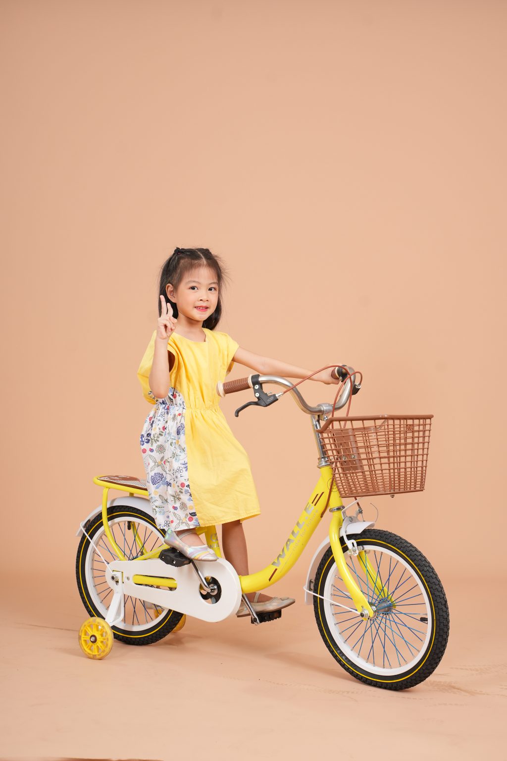 Xe đạp trẻ em Wiibike Wall.E Kid 4 bánh bé gái