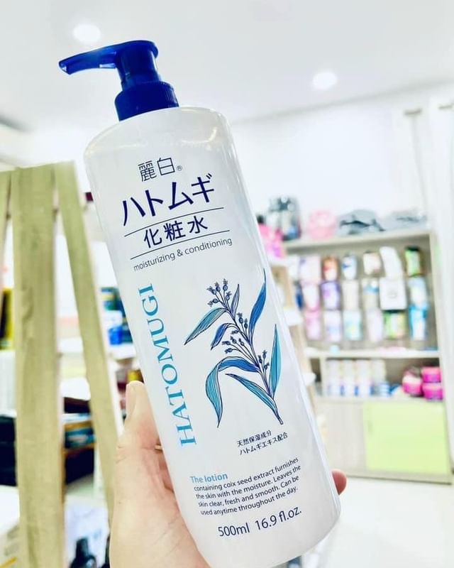 Nước Hoa Hồng Reihaku Hatomugi Lotion Cấp Ẩm Mịn Da Chiết Xuất Hạt Ý Dĩ (Chai 500ml)